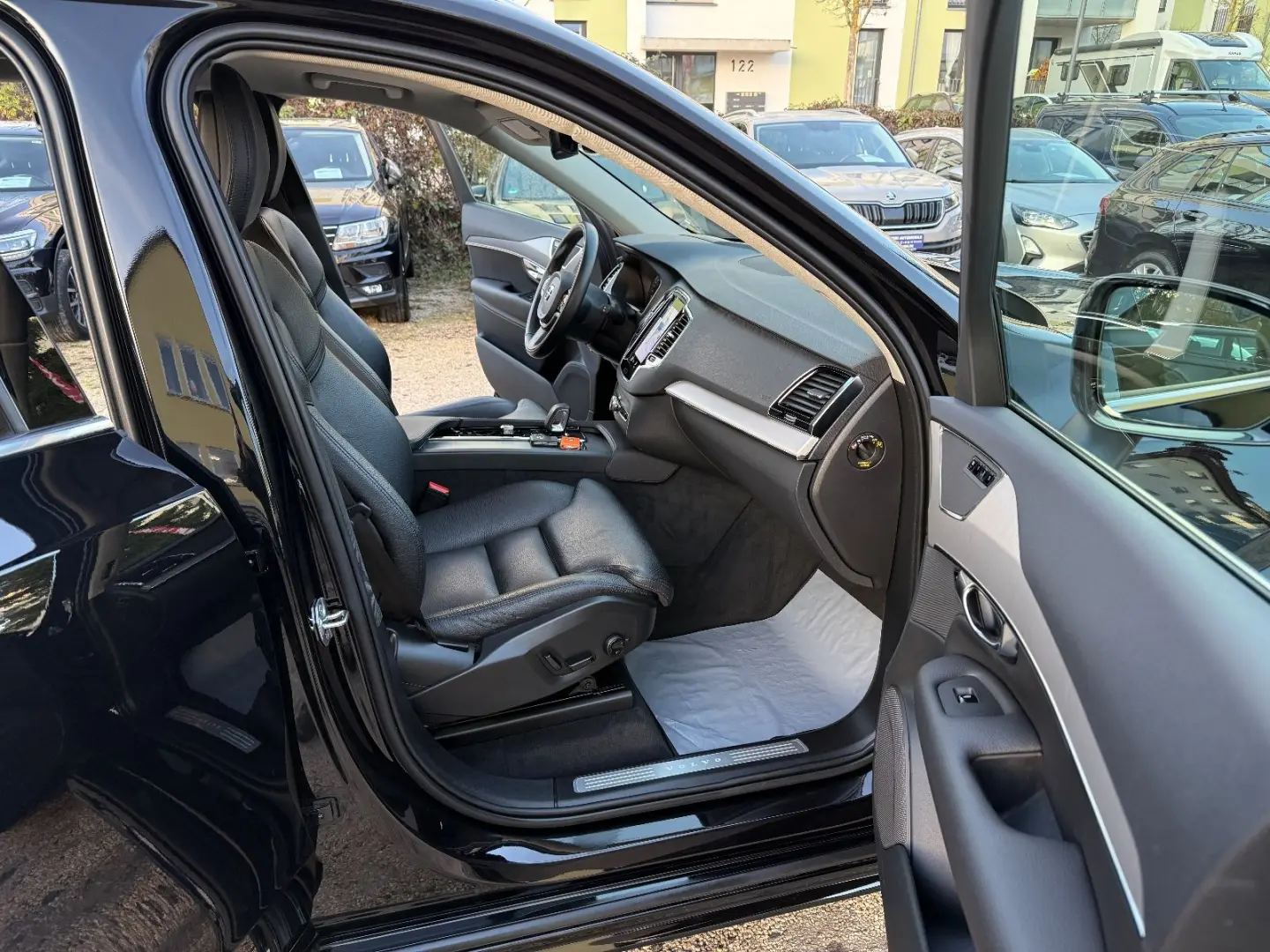 XC90 Momentum Pro AWD Memory 7-Sitze AHK Kamera