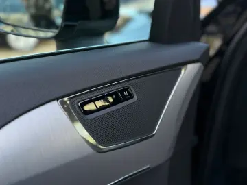 XC90 Momentum Pro AWD Memory 7-Sitze AHK Kamera