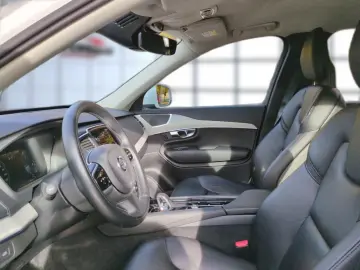 XC90 B5 (Diesel) Momentum Pro AWD cutie automata navigatie