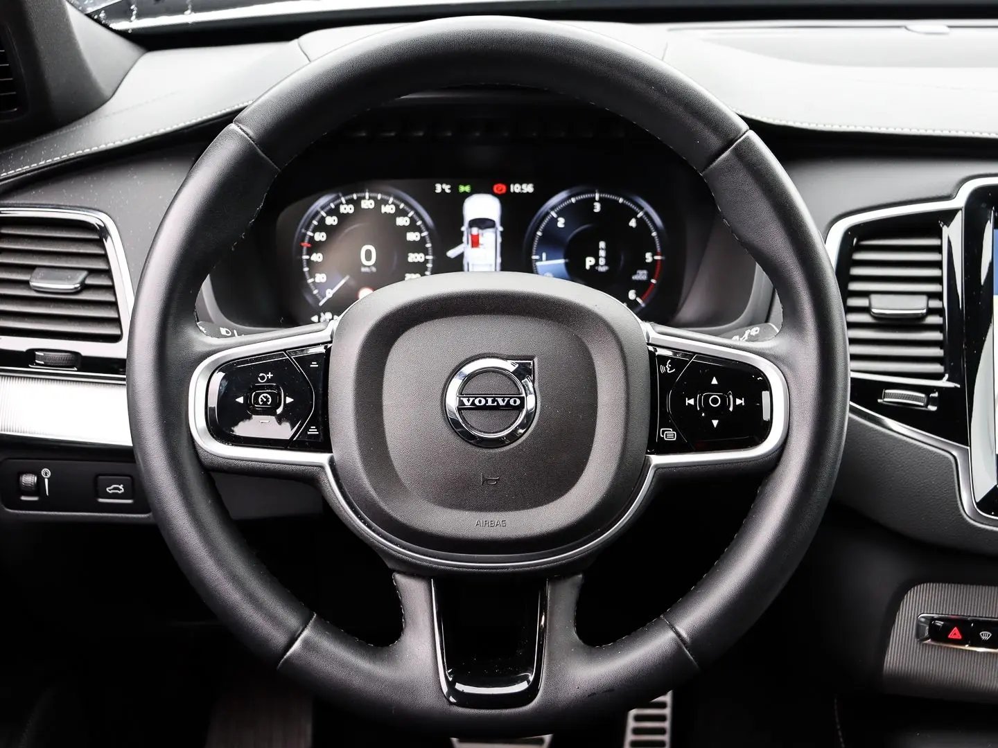 XC90 R Design AWD B5 Diesel EU6d AD AHK Navi Dig