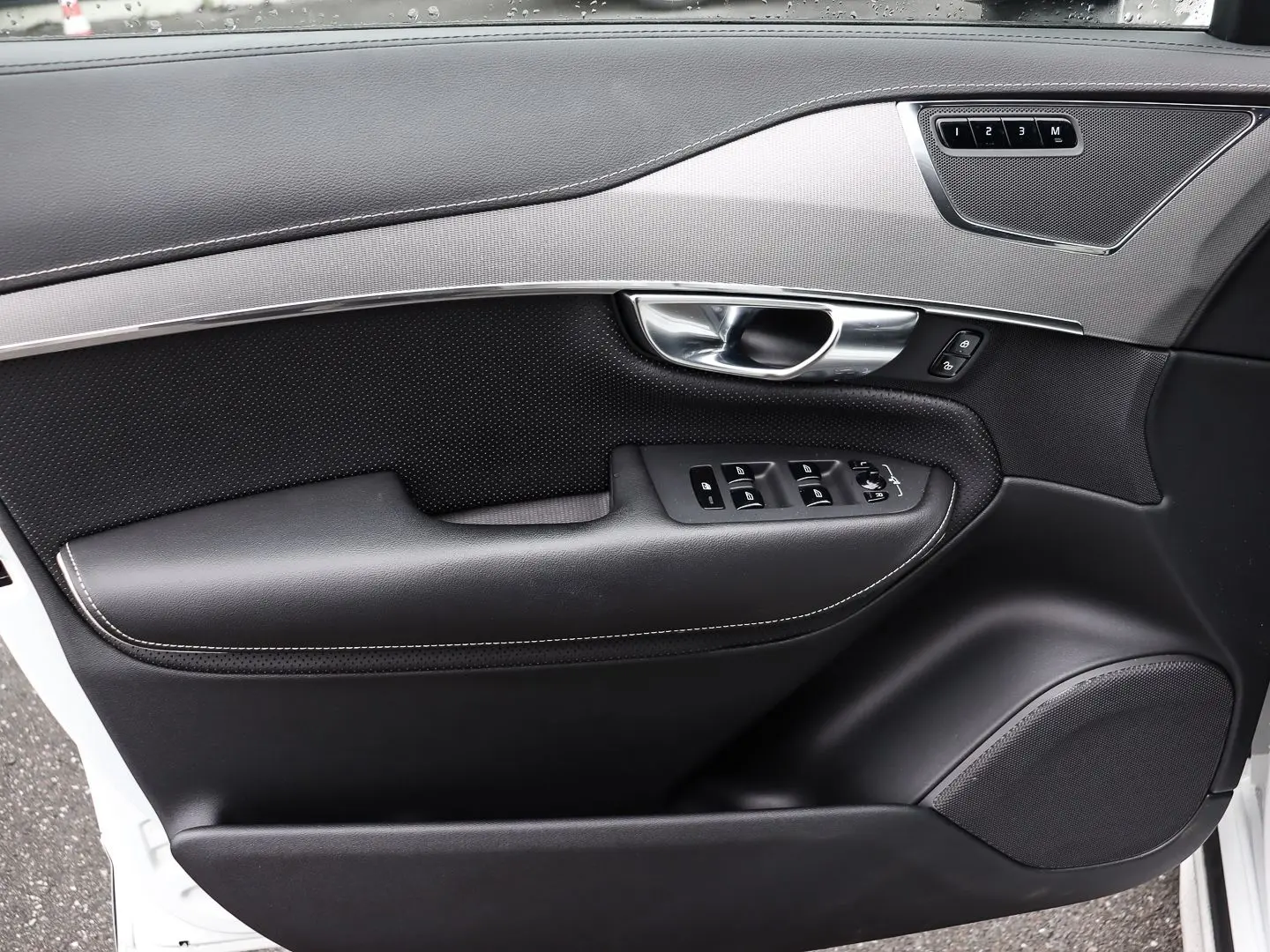 XC90 R Design AWD B5 Diesel EU6d AD AHK Navi Dig