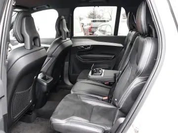 XC90 R Design AWD B5 Diesel EU6d AD AHK Navi Dig