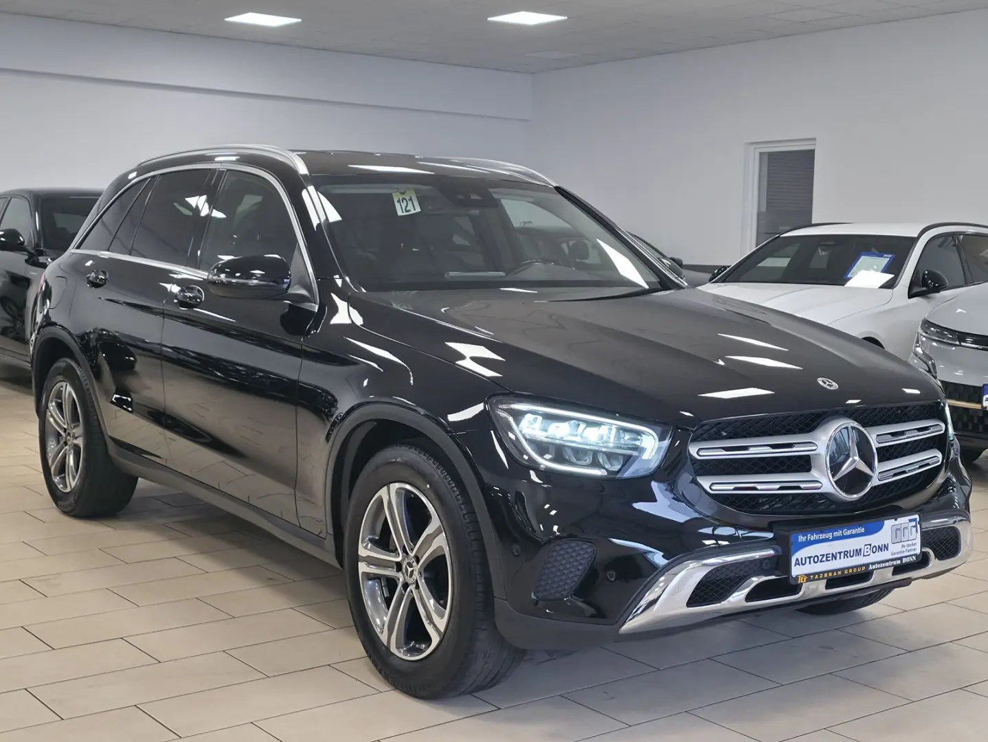 GLC 220 d 4Matic R-Cam LED Navi TeiLeder CarPlay