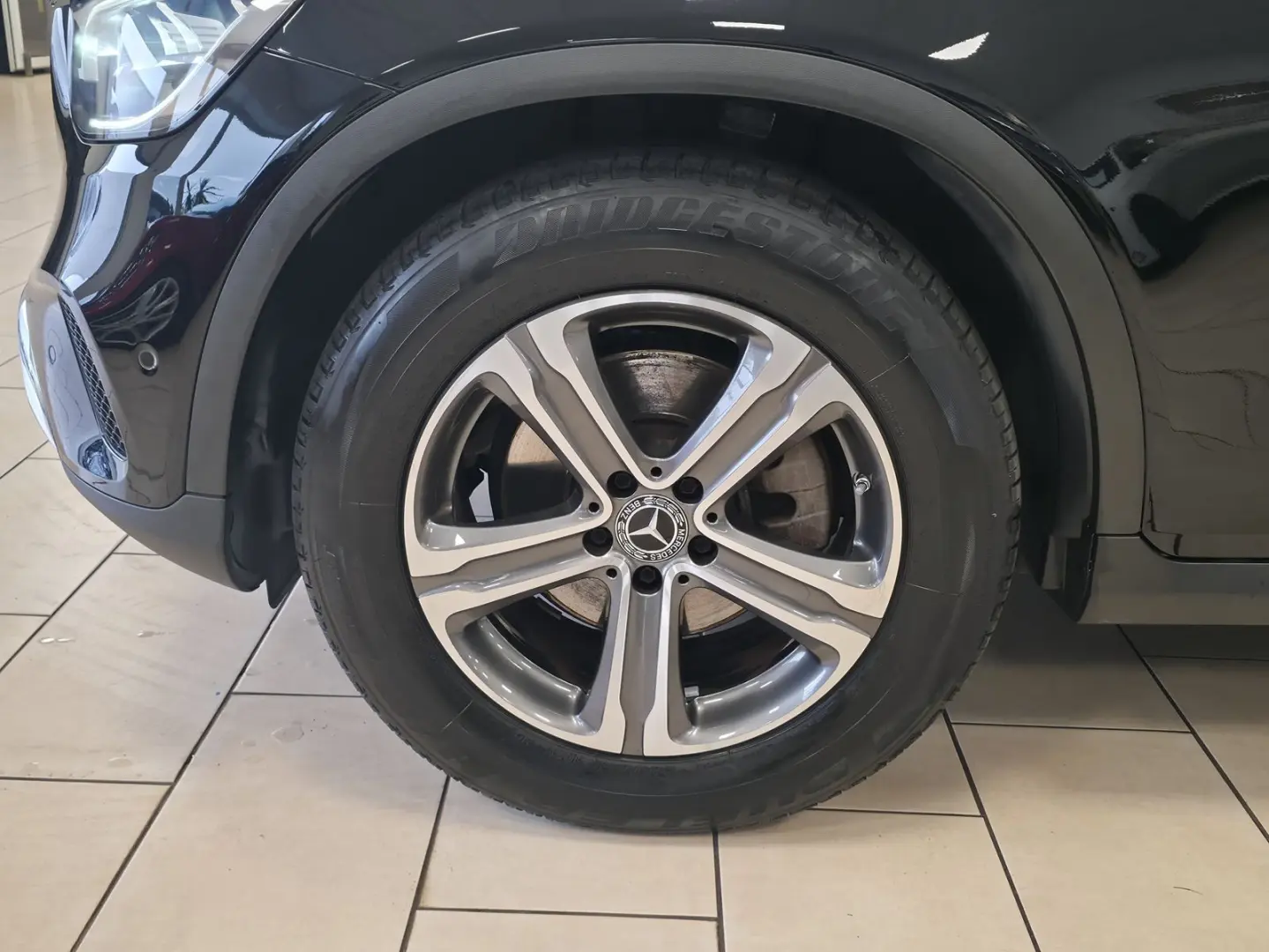 GLC 220 d 4Matic R-Cam LED Navi TeiLeder CarPlay