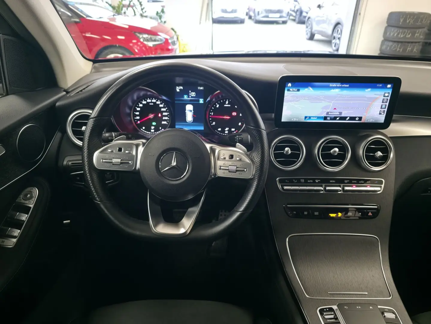 GLC 220 d 4Matic R-Cam LED Navi TeiLeder CarPlay