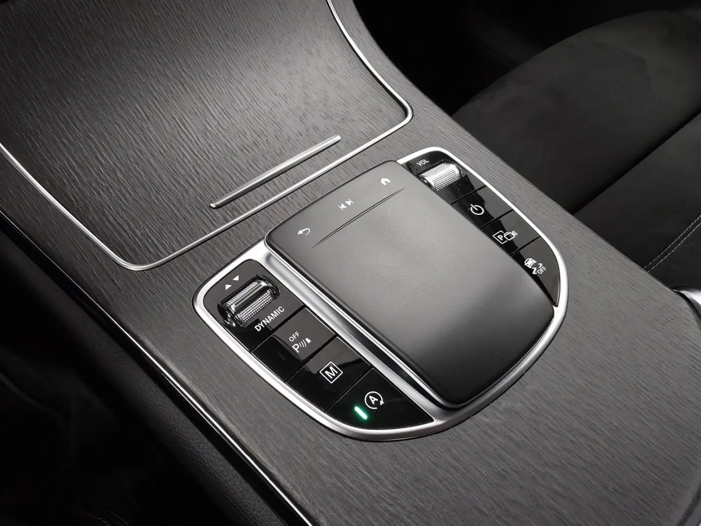 GLC 220 d 4Matic R-Cam LED Navi TeiLeder CarPlay