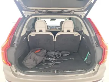 Volvo XC 90 T8 eAWD R-Design