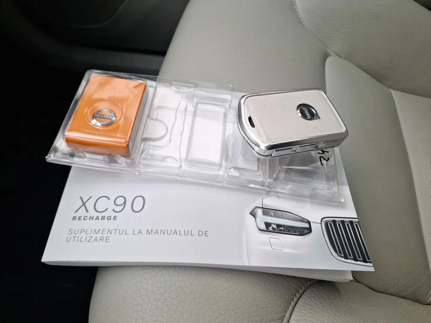 Volvo XC 90 T8 eAWD R-Design