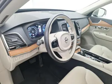 Volvo XC 90 T8 eAWD R-Design