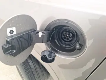 Volvo XC 90 T8 eAWD R-Design