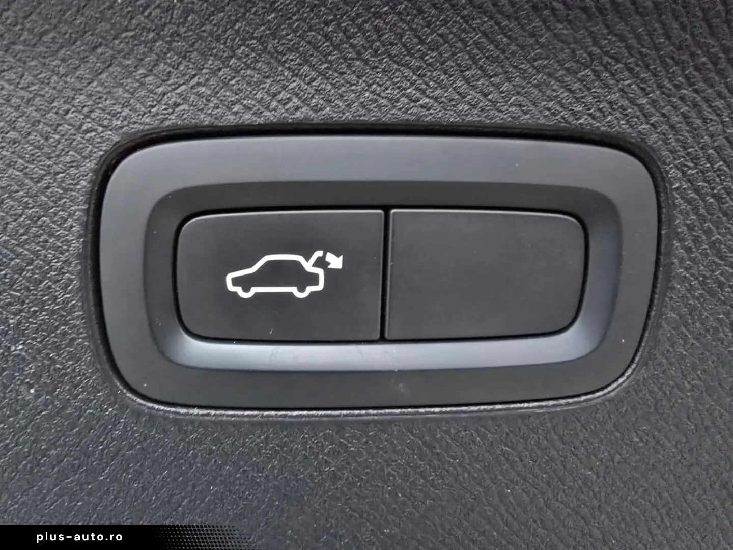 Volvo XC 90 T8 eAWD R-Design