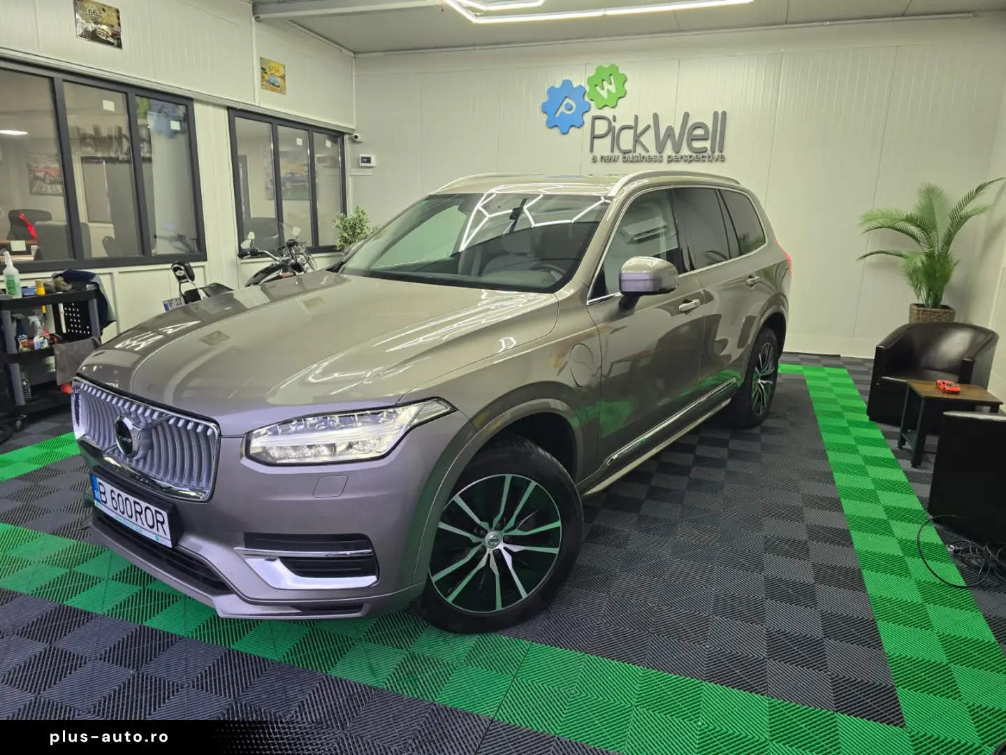 Volvo XC 90 T8 eAWD R-Design