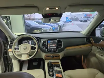 Volvo XC 90 T8 eAWD R-Design