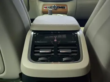 Volvo XC 90 T8 eAWD R-Design