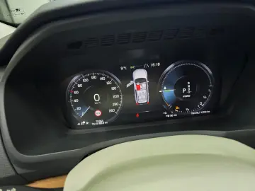 Volvo XC 90 T8 eAWD R-Design