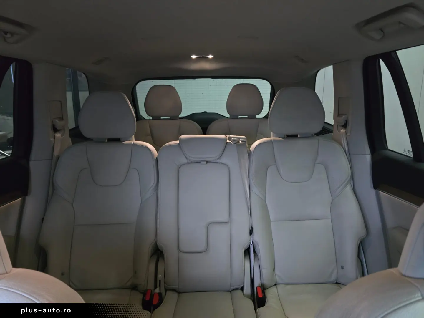 Volvo XC 90 T8 eAWD R-Design