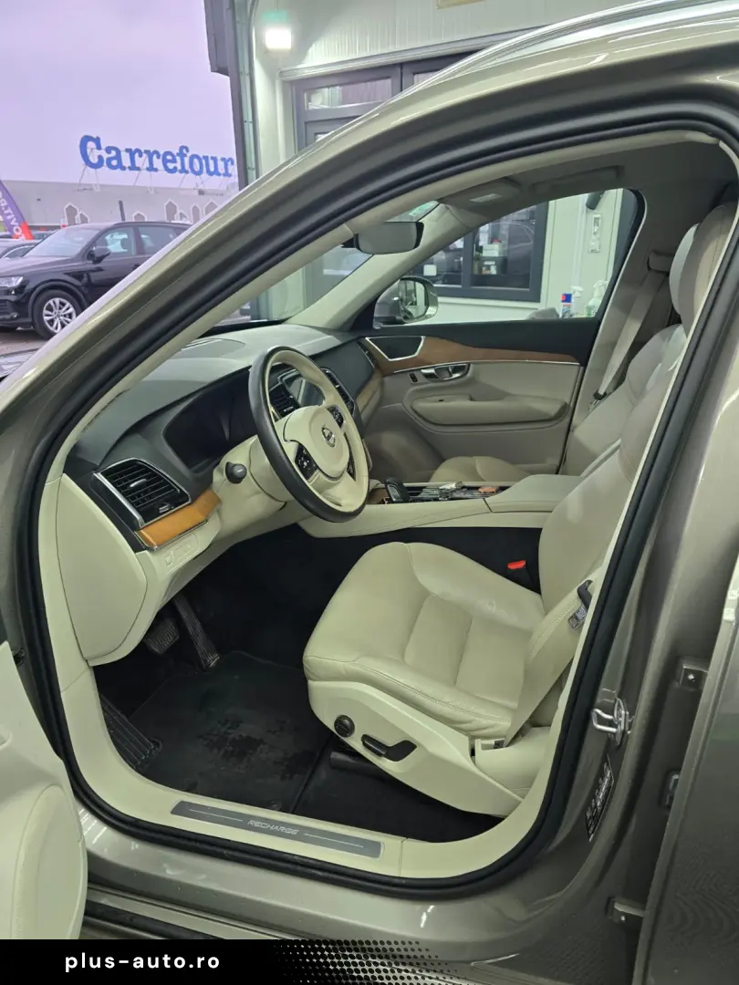 Volvo XC 90 T8 eAWD R-Design