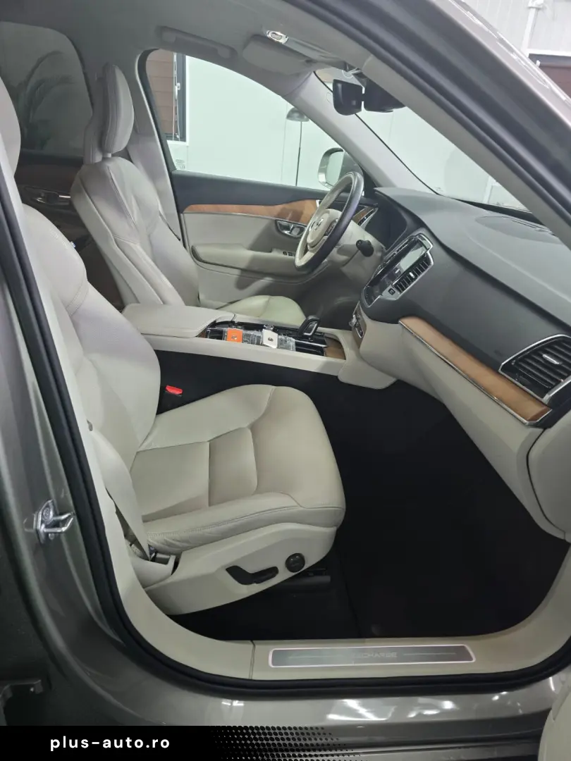 Volvo XC 90 T8 eAWD R-Design