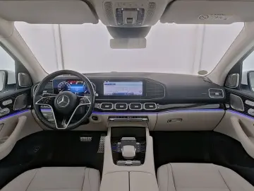 MERCEDES BENZ GLS 450 d 4M AMG