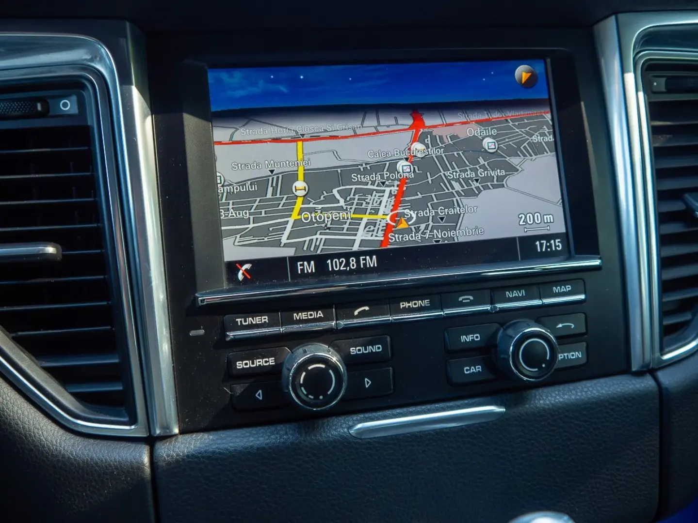 Porsche Macan S•3.0