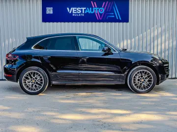 Porsche Macan S•3.0
