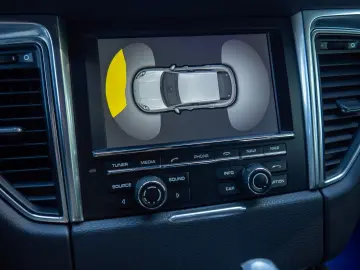 Porsche Macan S•3.0