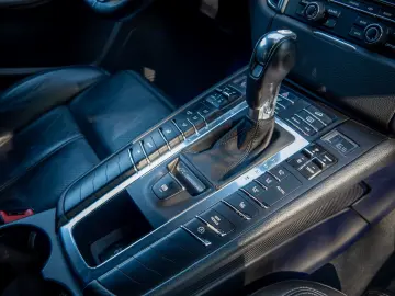 Porsche Macan S•3.0