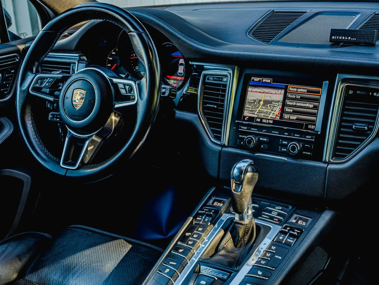 Porsche Macan S•3.0