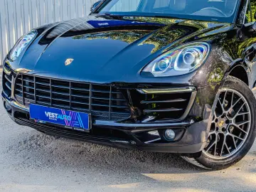 Porsche Macan S•3.0