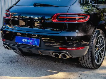Porsche Macan S•3.0