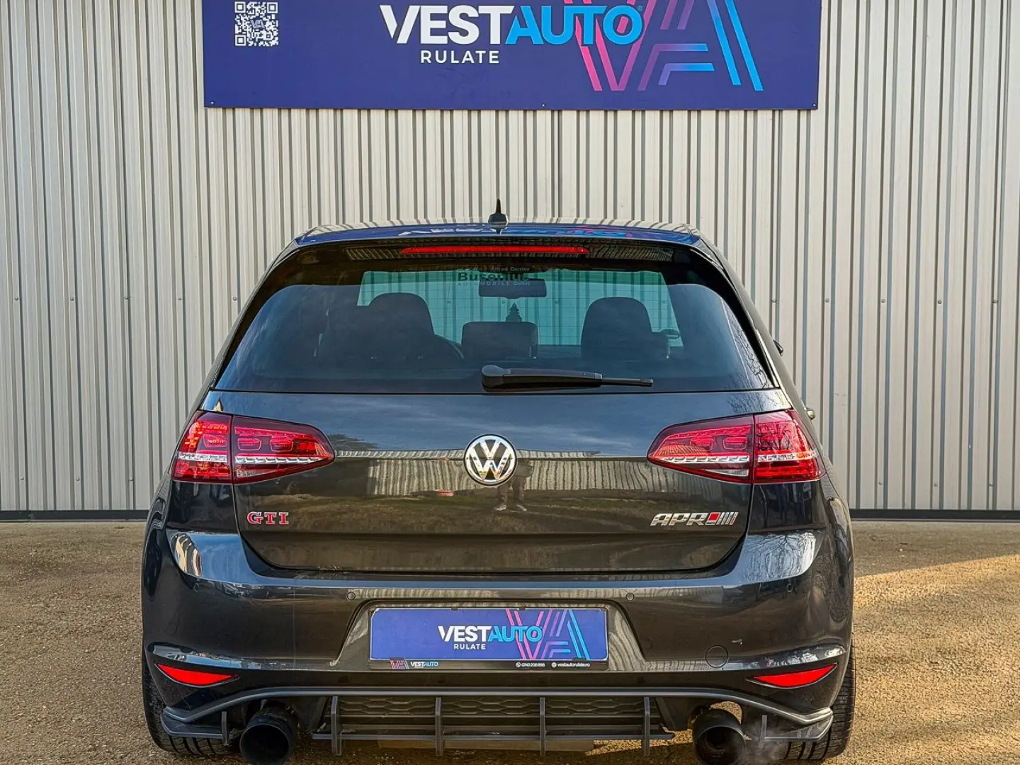 Volkswagen Golf GTI