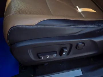 Lexus Seria-Rx Gen-Iv-2015