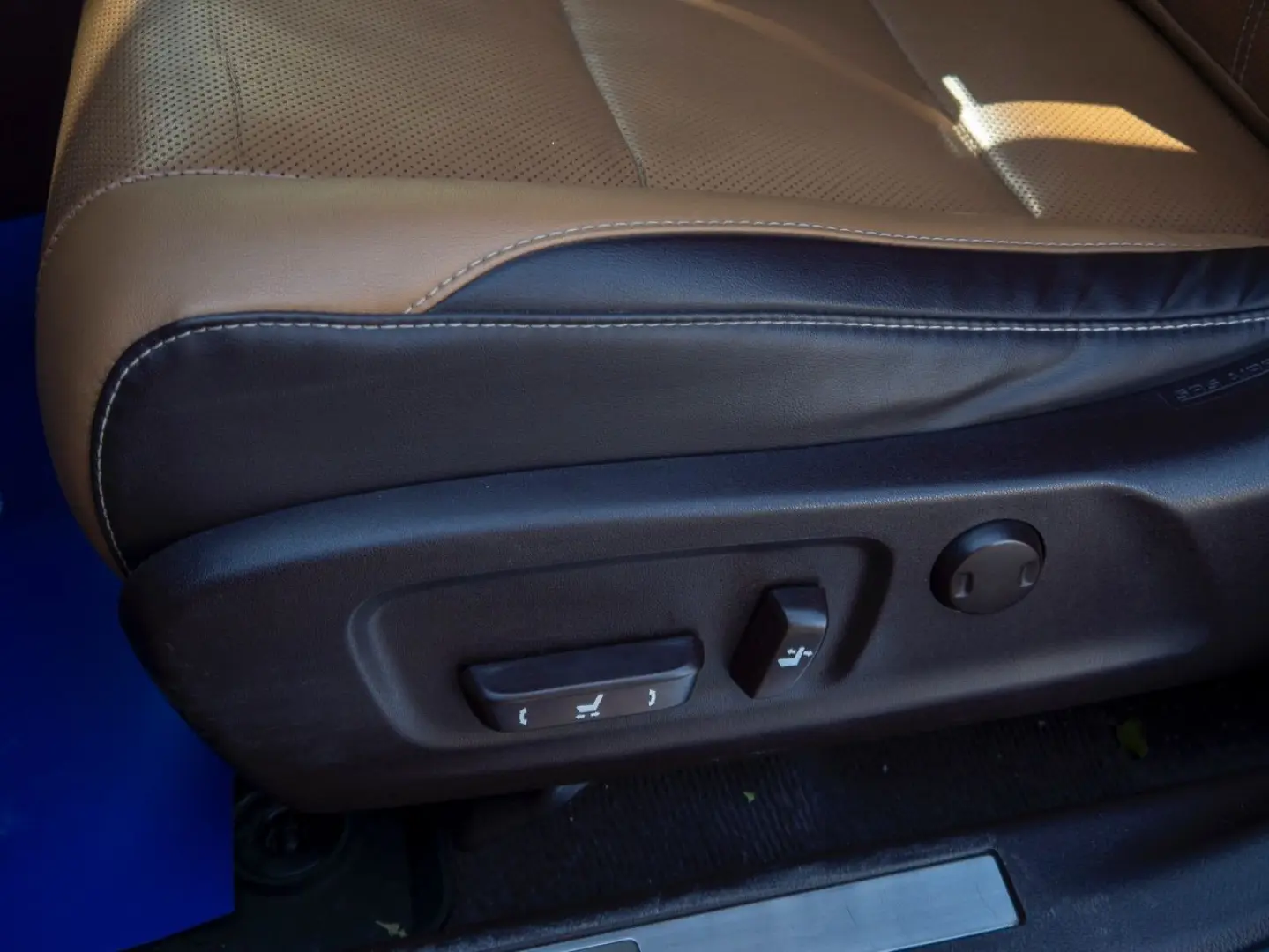 Lexus Seria-Rx Gen-Iv-2015