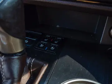 Lexus Seria-Rx Gen-Iv-2015