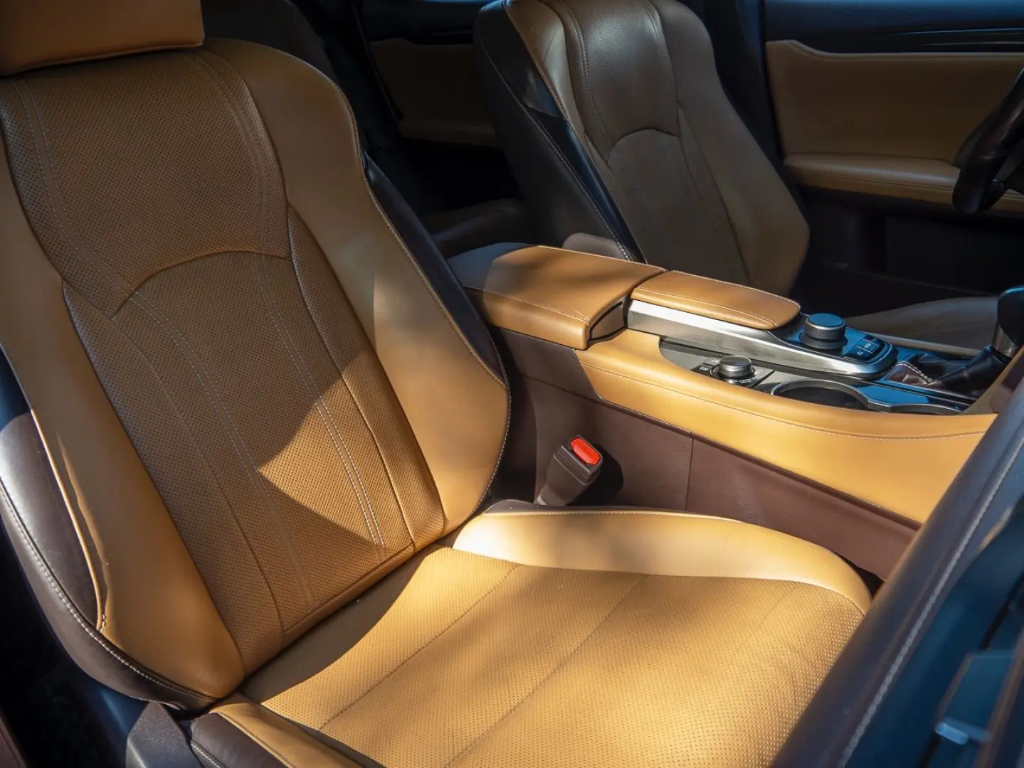 Lexus Seria-Rx Gen-Iv-2015