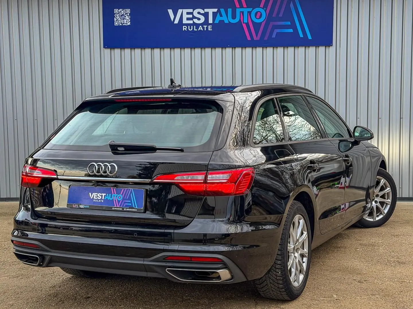 Audi A4 avant Bord Digital Navi Senzori Drive Select - Garan