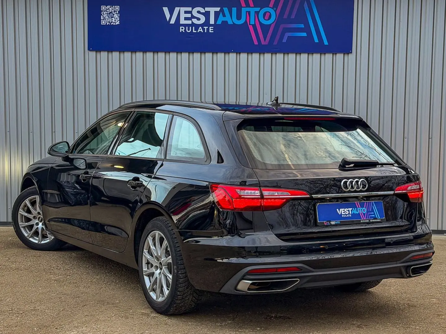 Audi A4 avant Bord Digital Navi Senzori Drive Select - Garan