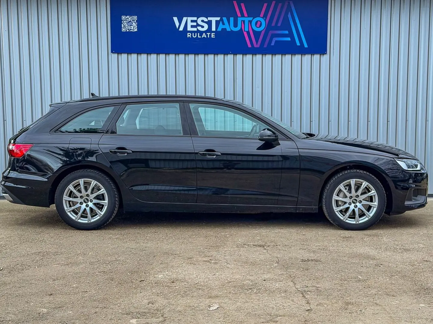 Audi A4 avant Bord Digital Navi Senzori Drive Select - Garan