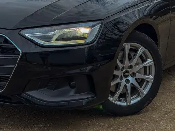 Audi A4 avant Bord Digital Navi Senzori Drive Select - Garan