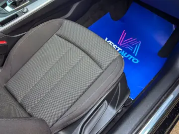 Audi A4 avant Bord Digital Navi Senzori Drive Select - Garan