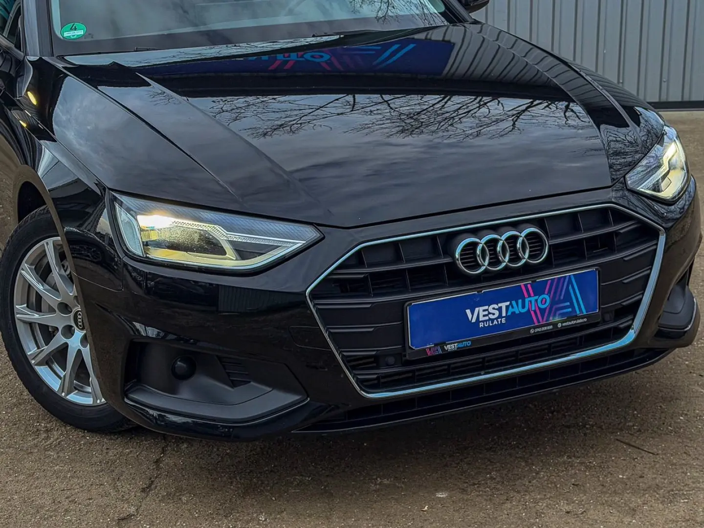 Audi A4 avant Bord Digital Navi Senzori Drive Select - Garan