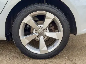 Audi A1 Bose Pilot Navi Bluetooth - Garantie