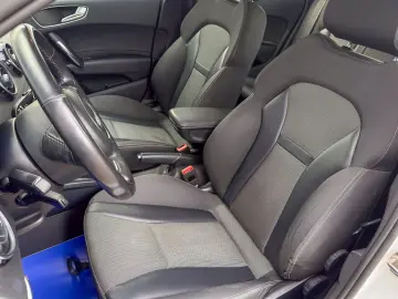 Audi A1 Bose Pilot Navi Bluetooth - Garantie