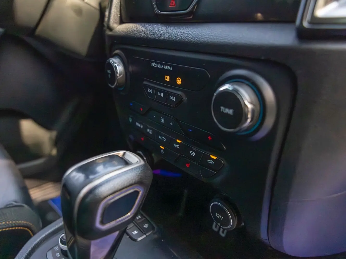 Ford Ranger Wildtrak 4x4 – 2.0 Diesel   Automată