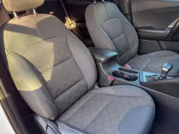 Kia Niro hybrid Lane assist bluetooth - Garantie