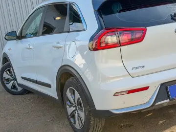 Kia Niro hybrid Lane assist bluetooth - Garantie