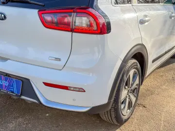 Kia Niro hybrid Lane assist bluetooth - Garantie