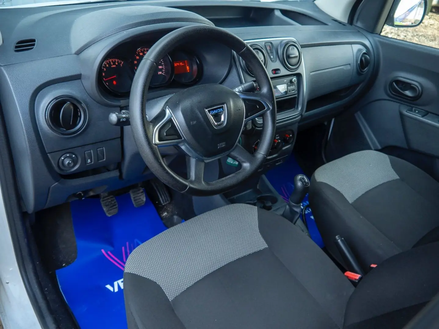 Dacia Dokker Bluetooth Radio-Cd Pilot - Finanțare