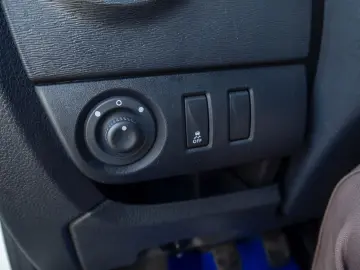 Dacia Dokker Bluetooth Radio-Cd Pilot - Finanțare