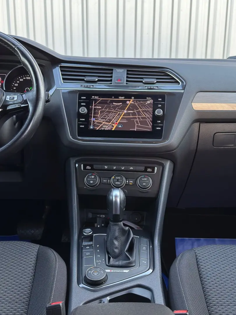 Volkswagen Tiguan Allspace 4Motion Moduri Condus CarPlay Nav